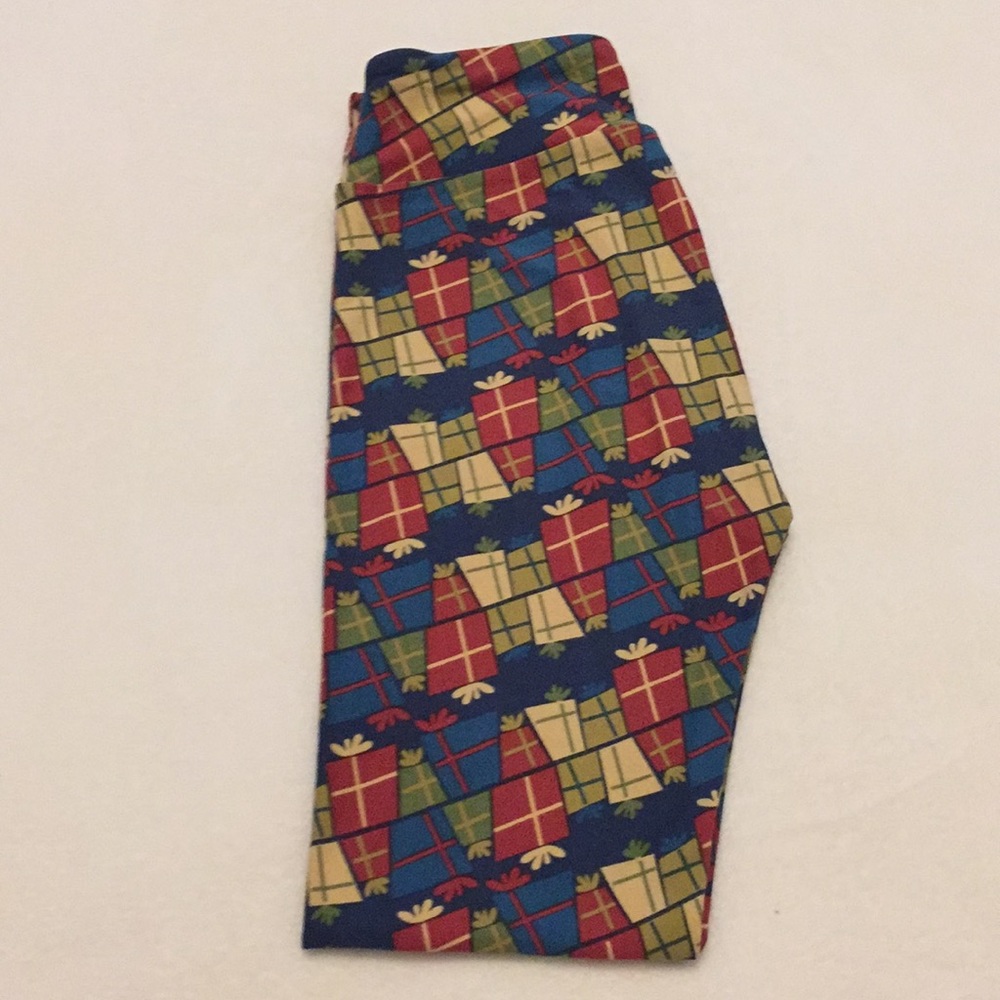 LulaRoe Holiday leggings OS NEW!